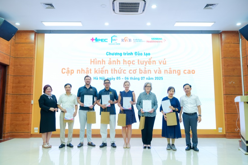 Học viên y tế thực hành
